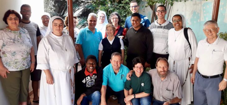 Religiosos do Santuário Santa Edwiges Se Encontram para a Oração e Articulação de Assessorias.