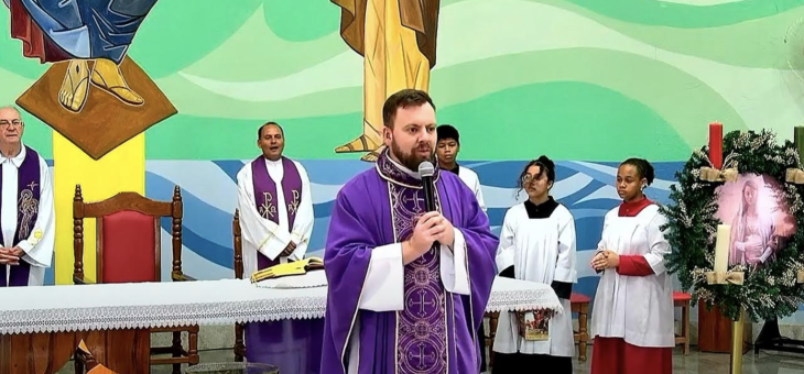 Paróquia sagrada família inicia preparação para o natal.