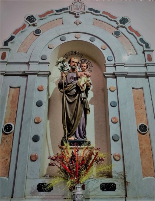 São José, patrono da Igreja universal, rogai por nós!