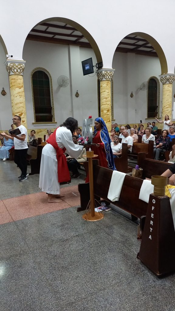 Representação de Jesus e Maria, no título de Guadalupe. Foto: Pascom Santuário Guadalupe Ourinhos.