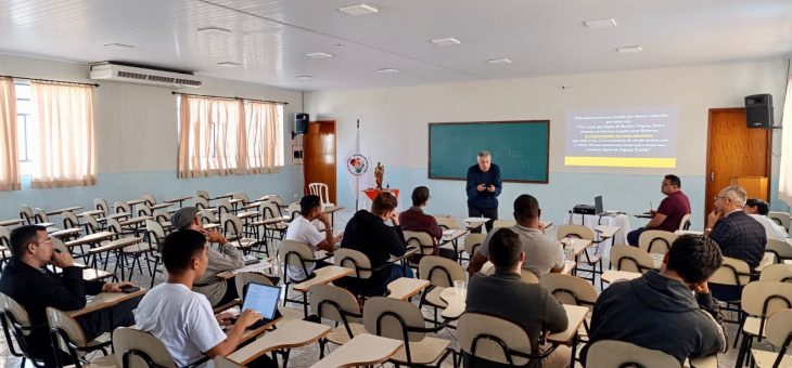 Lectio Divina reúne formandos Oblatos de São José em Apucarana (PR)
